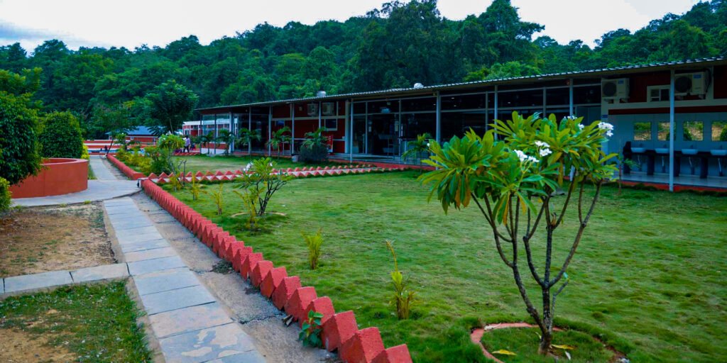 stay at dandeli with comfortable stays